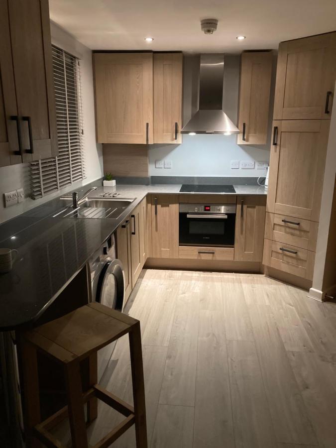Chapel Court Apartments Cannock Esterno foto