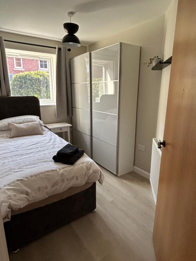 Chapel Court Apartments Cannock Esterno foto