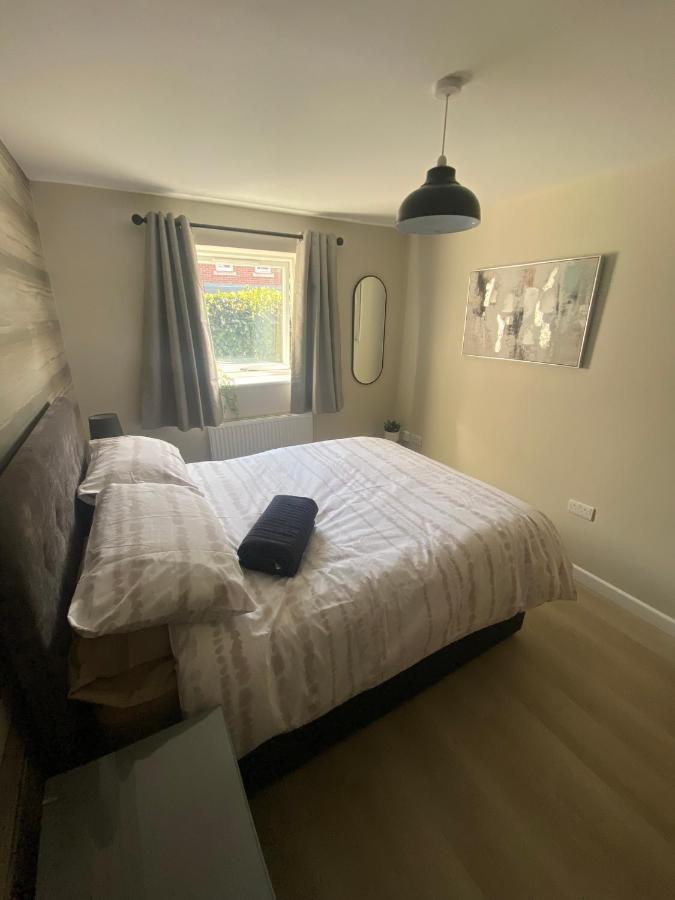Chapel Court Apartments Cannock Esterno foto