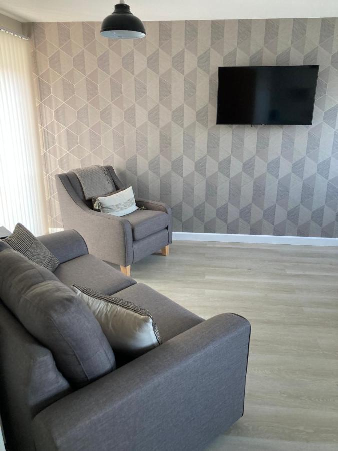 Chapel Court Apartments Cannock Esterno foto